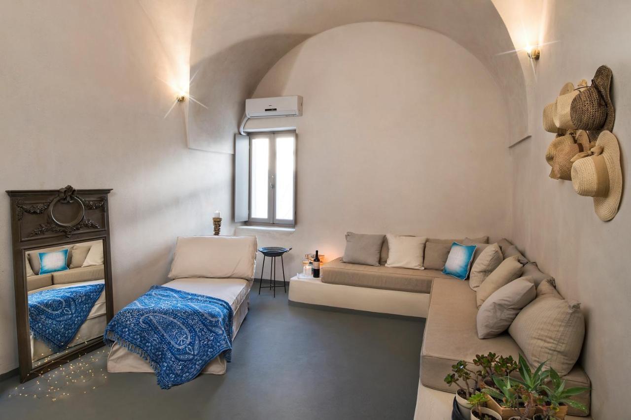 Sandandstone Villa Santorini 메갈로호리 외부 사진